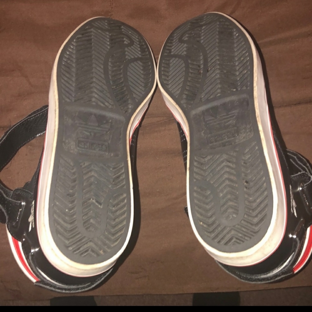 Adidas sneakers - Picture 3 of 4